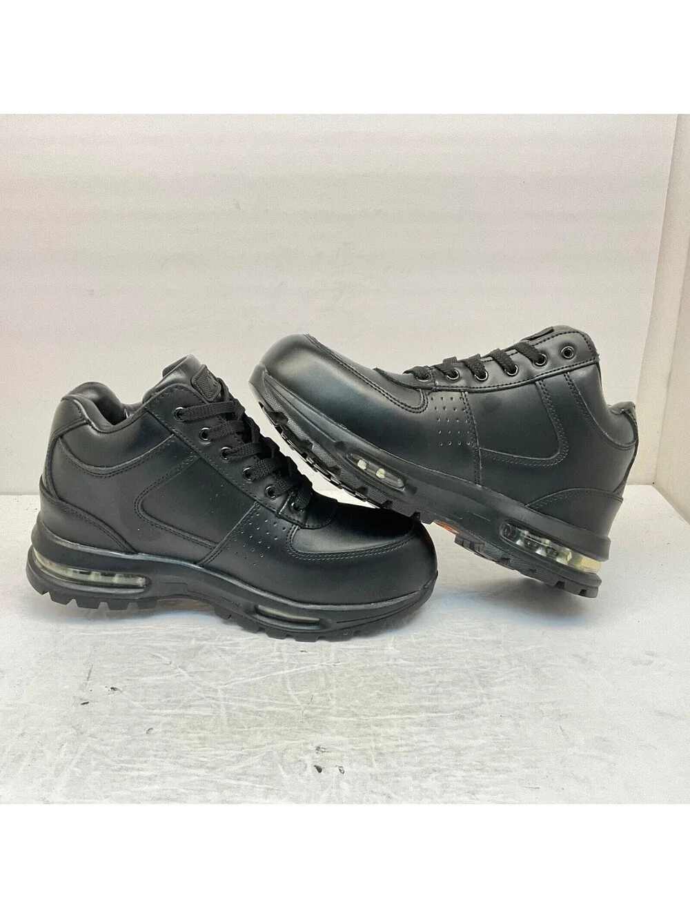 Mountain Gear used boots